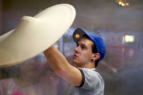 Egyptians Hijack Pizza Making From Italians